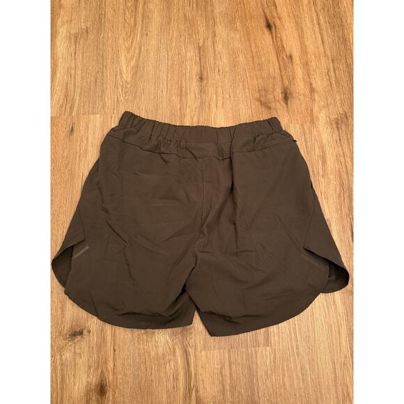 Squat Wolf Black Shorts with Compression Size Medium - Picture 3 of 3